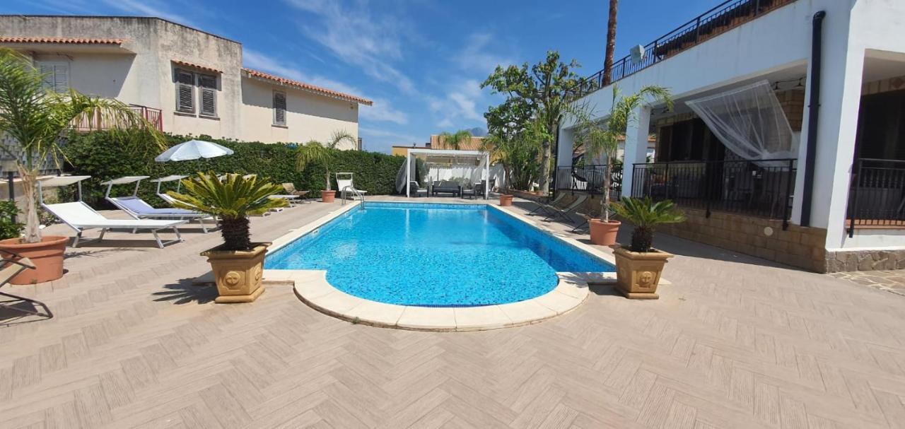 Villa Marianna Con Piscina Privata Ampi Spazi Esterni E Wifi Free 特拉比亚 外观 照片