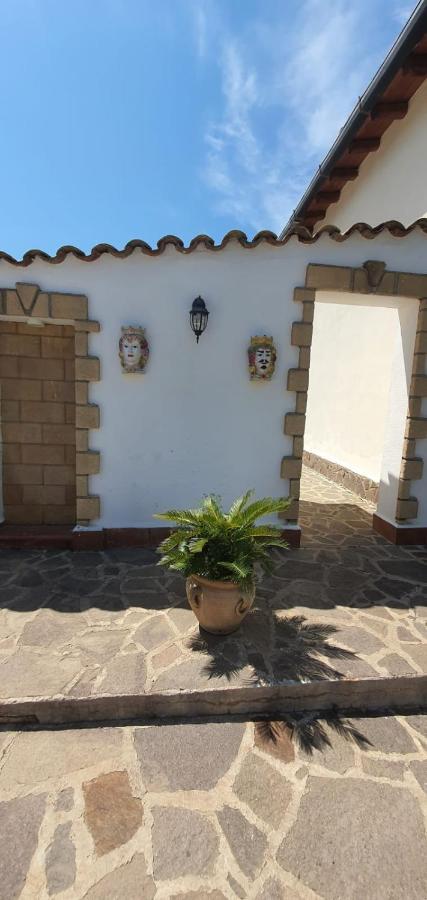 Villa Marianna Con Piscina Privata Ampi Spazi Esterni E Wifi Free 特拉比亚 外观 照片