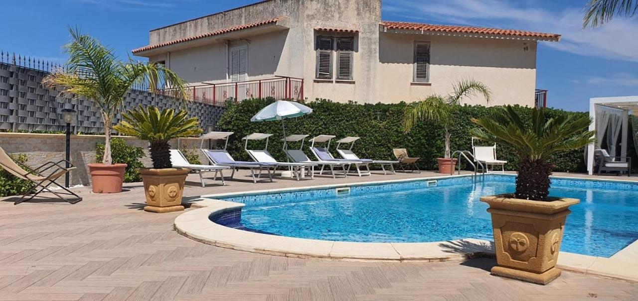 Villa Marianna Con Piscina Privata Ampi Spazi Esterni E Wifi Free 特拉比亚 外观 照片