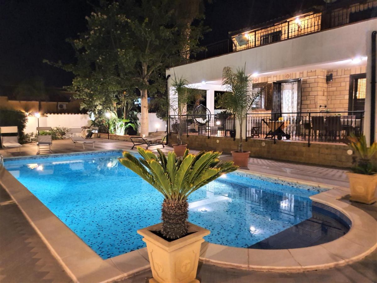 Villa Marianna Con Piscina Privata Ampi Spazi Esterni E Wifi Free 特拉比亚 外观 照片